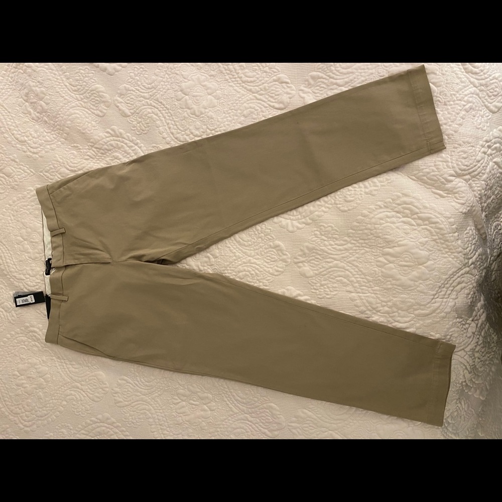 Banana Republic - Rapid Movement Chino 36x32